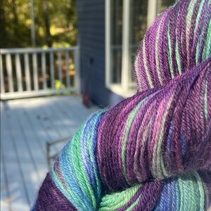 J. KNITS Knit Pickins’ Fun Superwash Me Sox yarn. Hand-dyed yarn